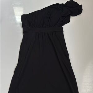 Elegant Black One-Shoulder Dress